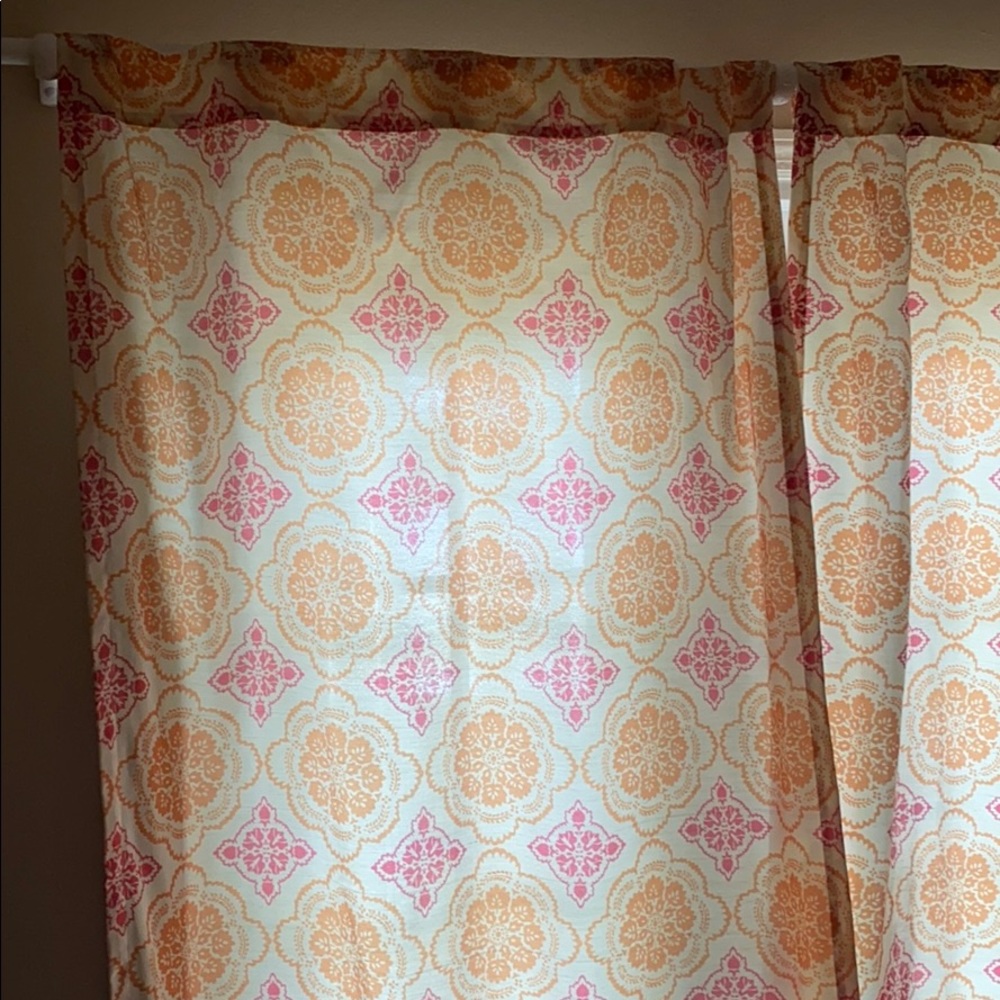 Curtains! 4 panels of 84” L x 40” W